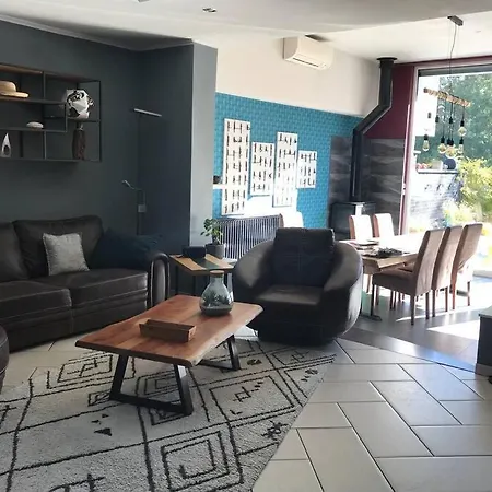 Maison Moderne Avec Sauna Et Bain Nordique